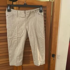 St. John’s Bay 4P NWOT capris